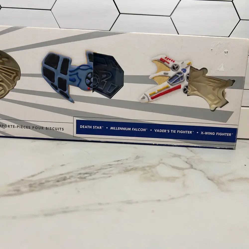Williams Sonoma Star Wars Cookie Cutters Set of 4 Press & Stamp Ships
